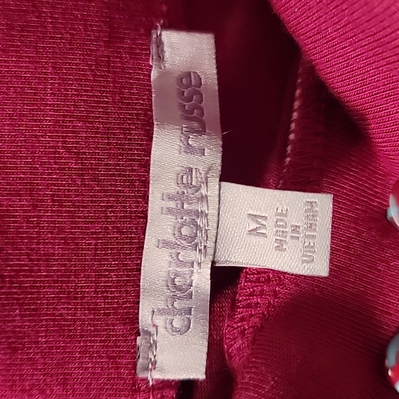 HP🎉 💃🏻Red Asymmetrical Ruching Slit Skirt - Size M - Picture 4 of 6